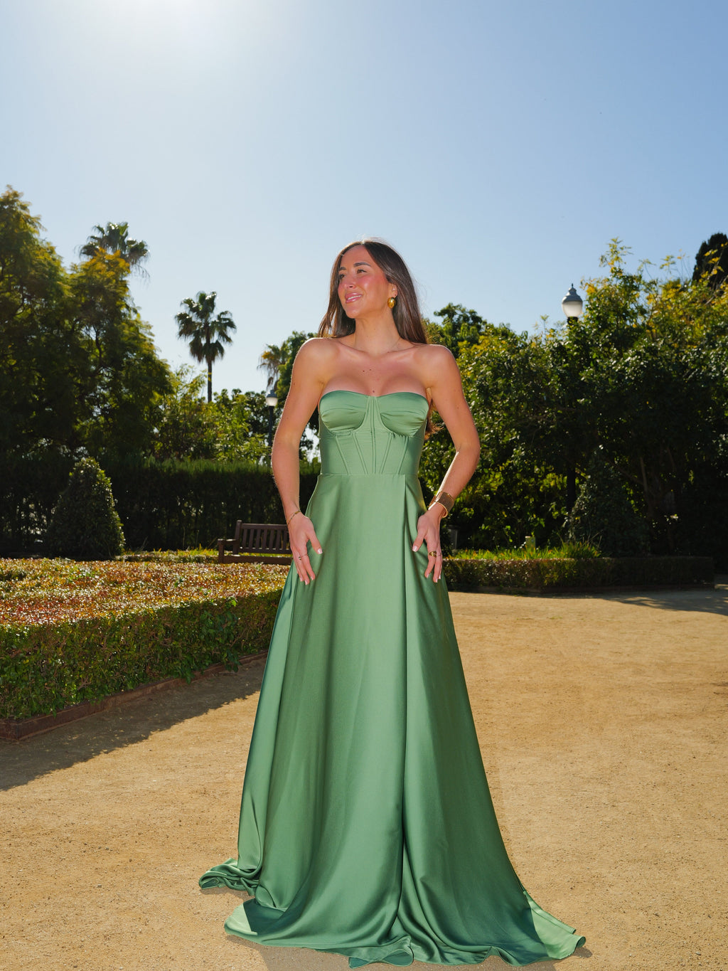 Vestito a corsetto color oliva