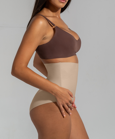Braguita reductora invisible Nude