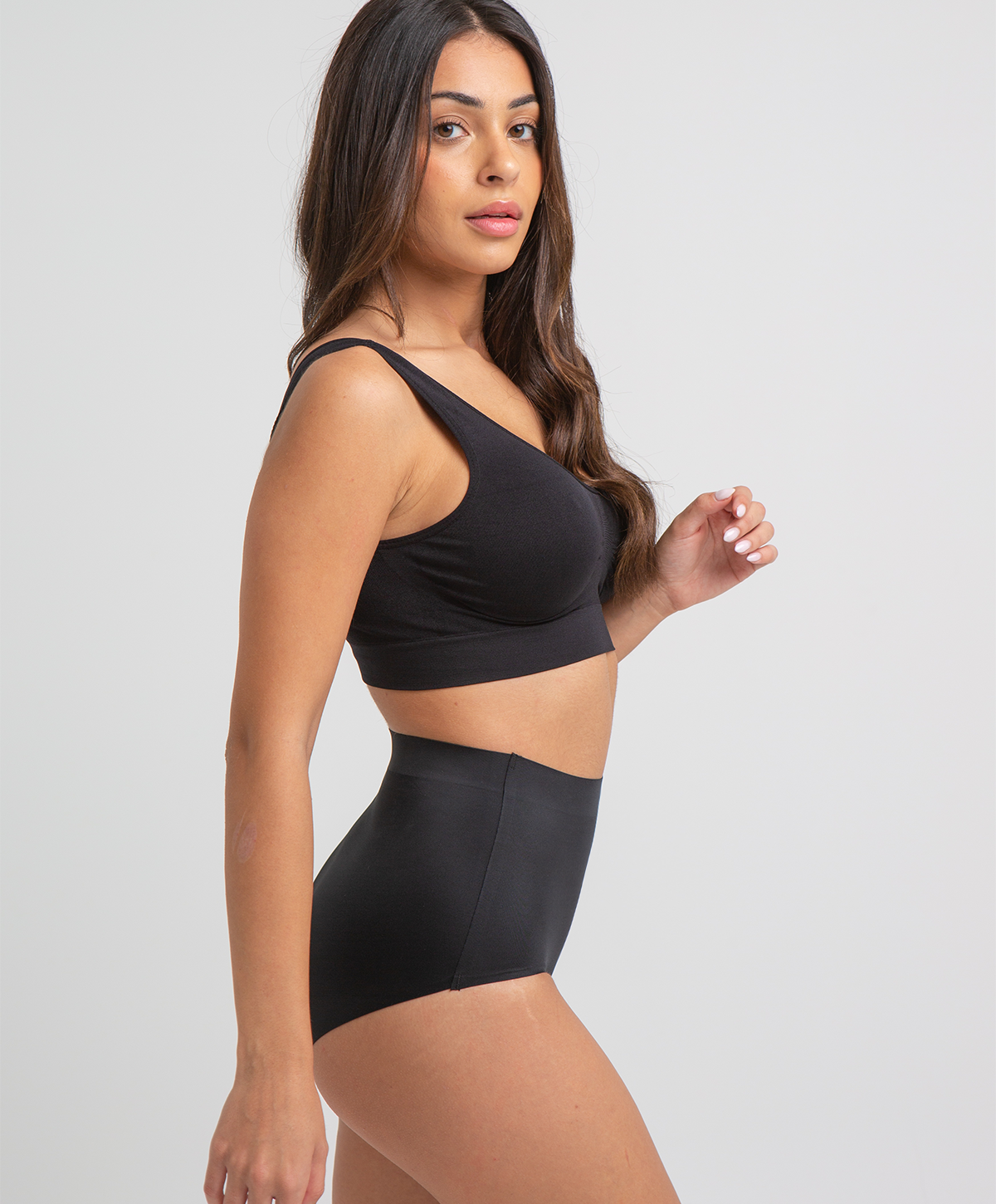 Braguita reductora diaria control abdomen Negra
